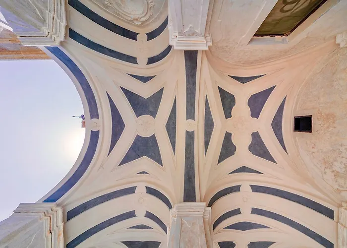 Castello Di 5* 乌真托