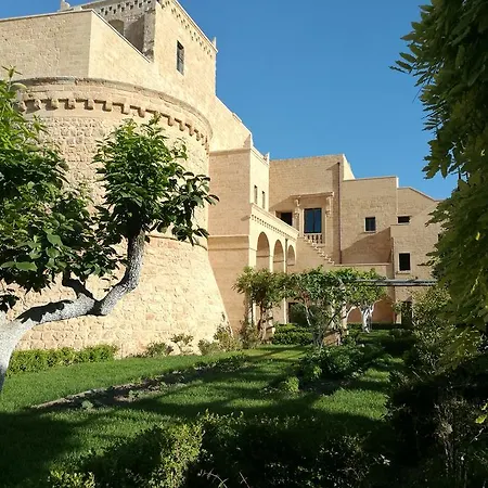 Hotell Castello Di 5*