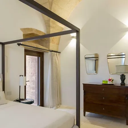 Hotell Castello Di 5*