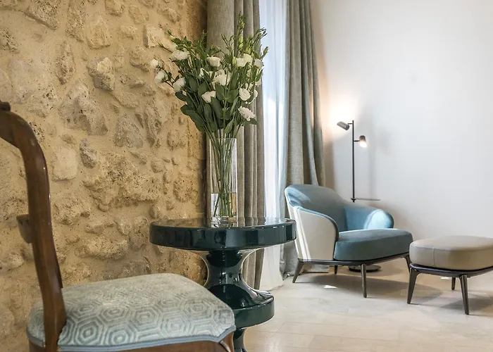 Castello Di Hotel 5*